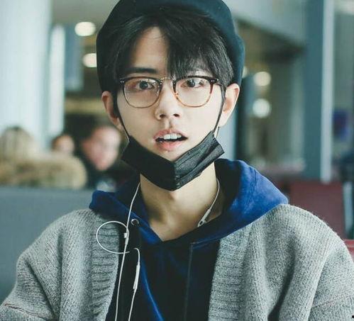 刘一飞爆料肖战王一博视频,刘一飞揭秘背后真相  第2张